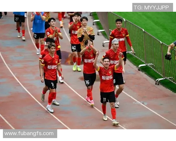 南京排球队的战术变革与球员成长深度解析