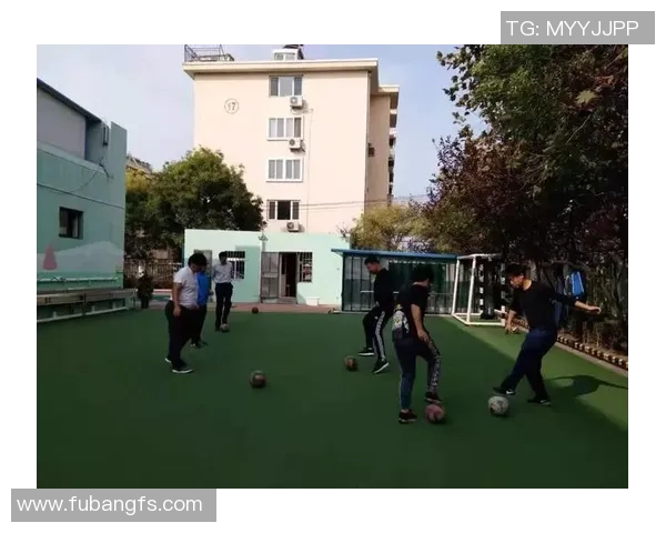 南京乒乓球队耐力提升之路与训练方法的深度分析与探讨 南京乒乓球队耐力提升之路与训练方法的深度分析与探讨